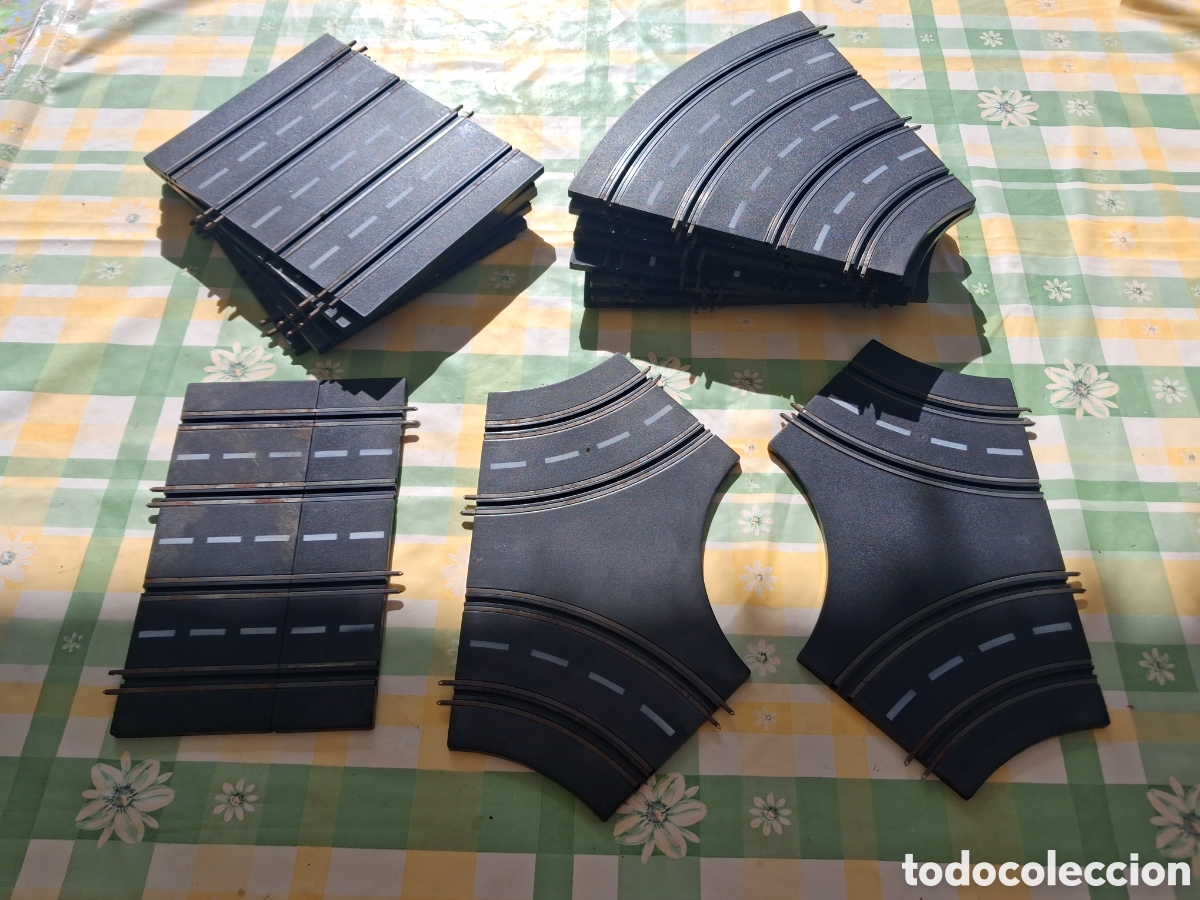 Slot Cars: Slot CF compatible Scalextrix