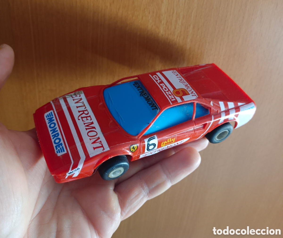 Slot Cars: Antiguo y raro Ferrari 308 GTB polistil poly slot car funcionando