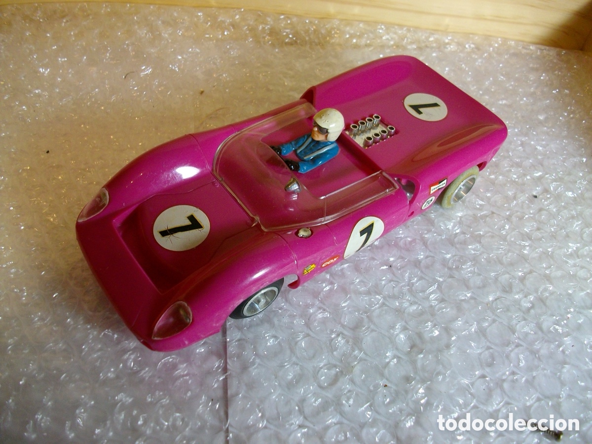 Slot Cars: COX Lola T-70 Excellent unboxed Hong Kong version