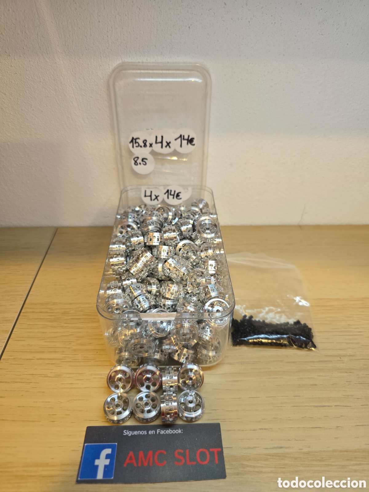 Slot Cars: 4 LLANTAS SLOT COMPETICI&Oacute;N 15.8x8.5