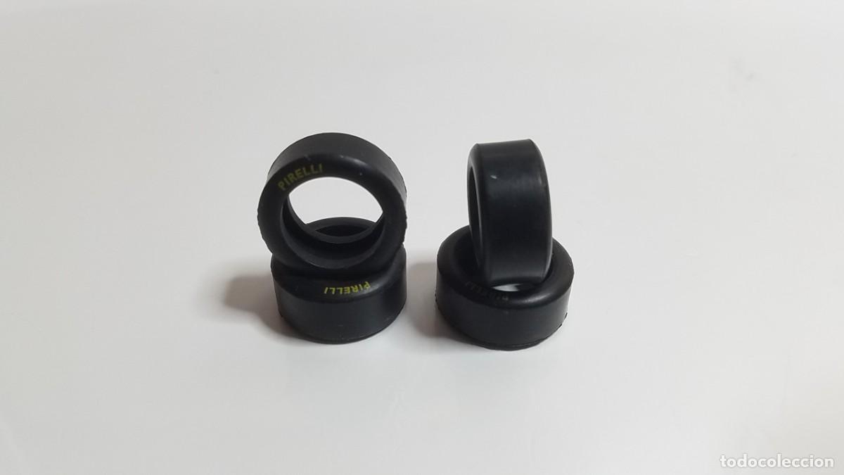 Slot Cars: SLOT SCALEXTRIC JUEGO 4X NEUM&Aacute;TICOS RUEDAS O GOMAS PIRELLI 20X9 mm LISAS