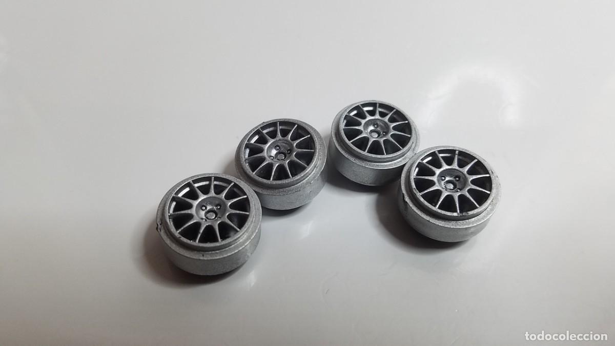 Slot Cars: SLOT SCALEXTRIC 4X JUEGO LLANTAS O CUBOS RUEDAS GRISES 11 RADIOS 16 mm DI&Aacute;METRO EXTERIOR