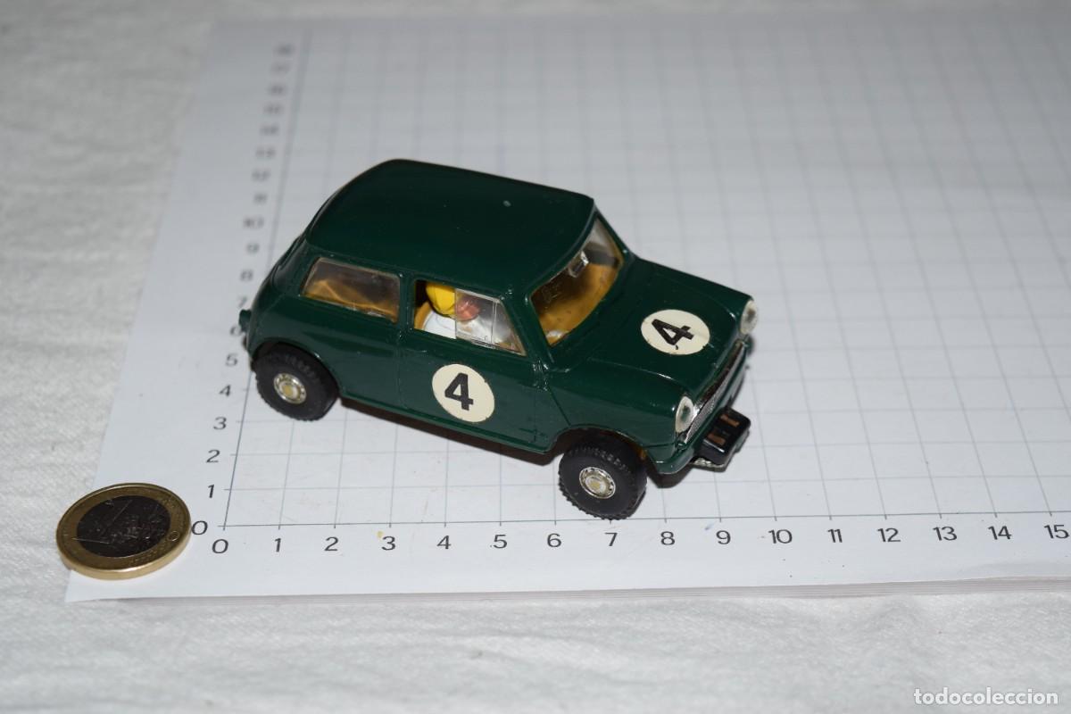 Slot Cars: AUSTIN MINI COOPER REF. C 76, verde, SCALEXTRIC ENGLAND - A&ntilde;os 60, FUNCIONANDO - &iexcl;Mira, muy dif&iacute;cil!