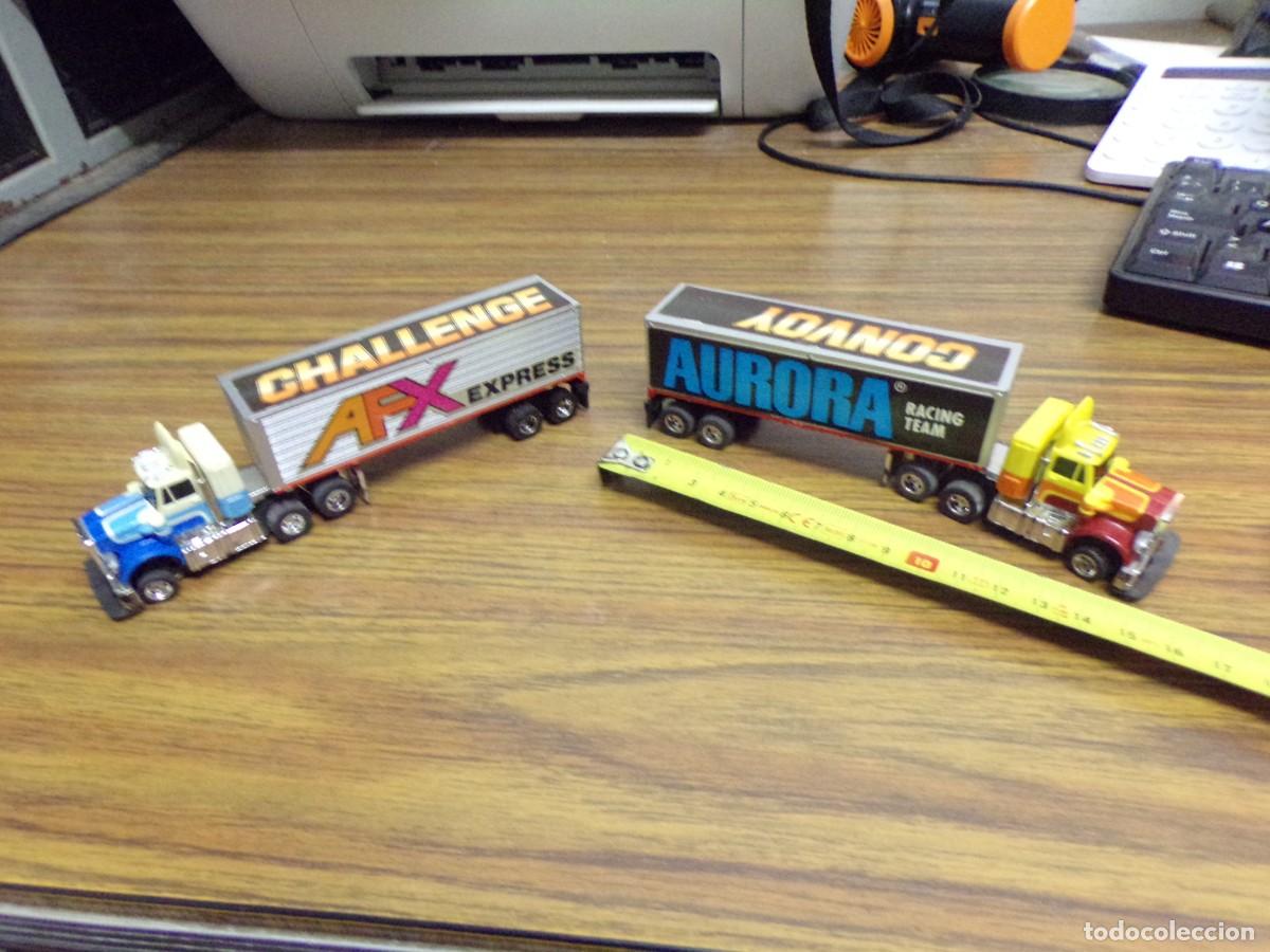 Slot Cars: pareja camiones tipo scalextric aurora singapore