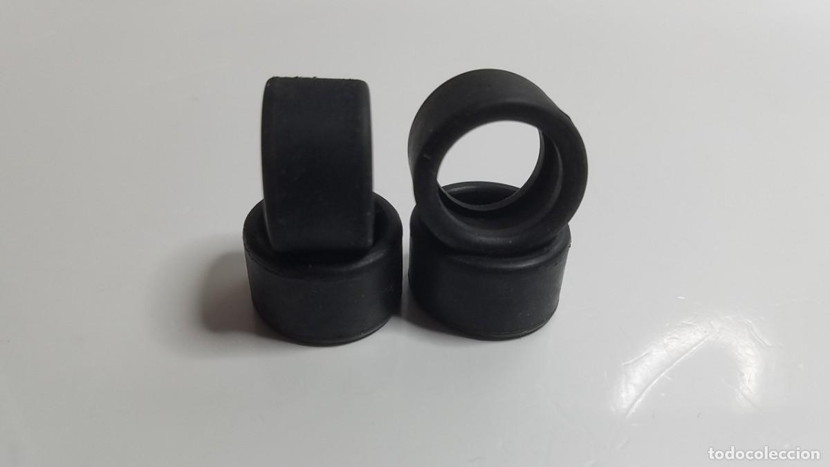 Slot Cars: SLOT SCALEXTRIC 4X NEUM&Aacute;TICOS RUEDAS O GOMAS 20X12 mm PERFIL BAJO Y LISAS
