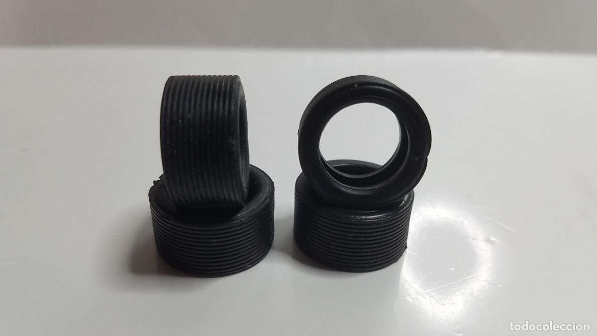 Slot Cars: SLOT SCALEXTRIC C 4X NEUM&Aacute;TICOS RUEDAS O GOMAS 21X11 mm PERFIL MEDIO RAYADAS
