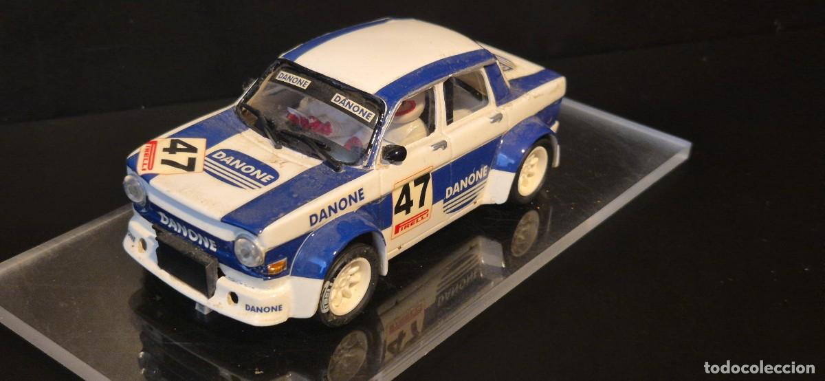 Slot Cars: SCALEXTRIC TEAM SLOT SIMCA 1000 PREPARADO CON UN CHASIS NINCO RECORTADO SIN MOTOR