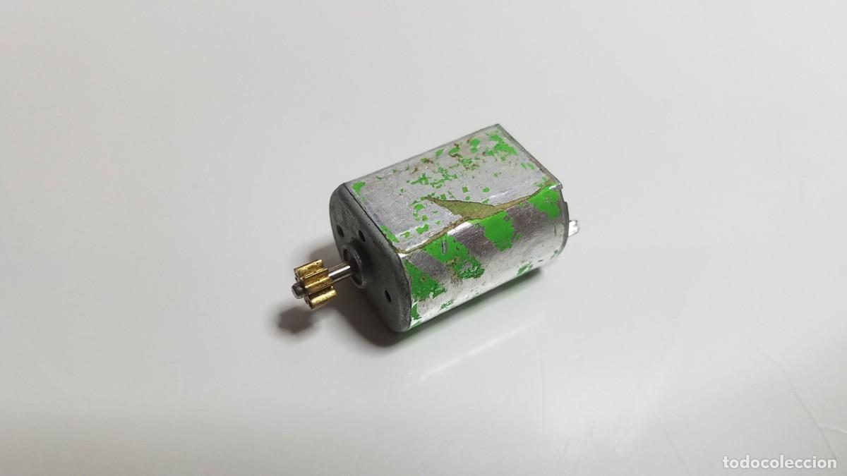 Slot Cars: SLOT SCALEXTRIC NINCO MOTOR NC-4 STINGER 31.000RPM PI&Ntilde;ON LAT&Oacute;N 9 DIENTES