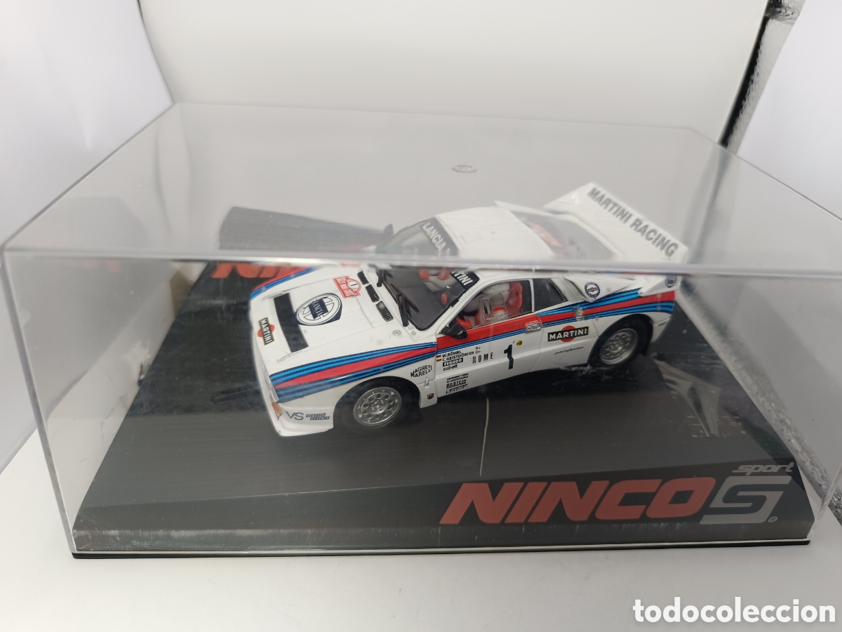 Slot Cars: NINCO LANCIA 037 MARTINI 50582