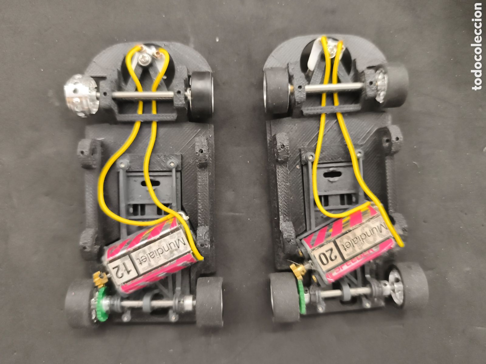 Slot Cars: 2 Motores con chasis...
