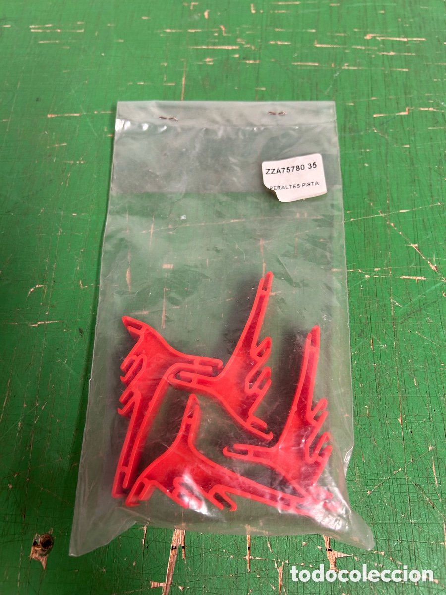 Slot Cars: SLOT SCALEXTRIC NINCO 16X 5 CU&Ntilde;AS PERALTE LEVADORES PISTA ROJO
