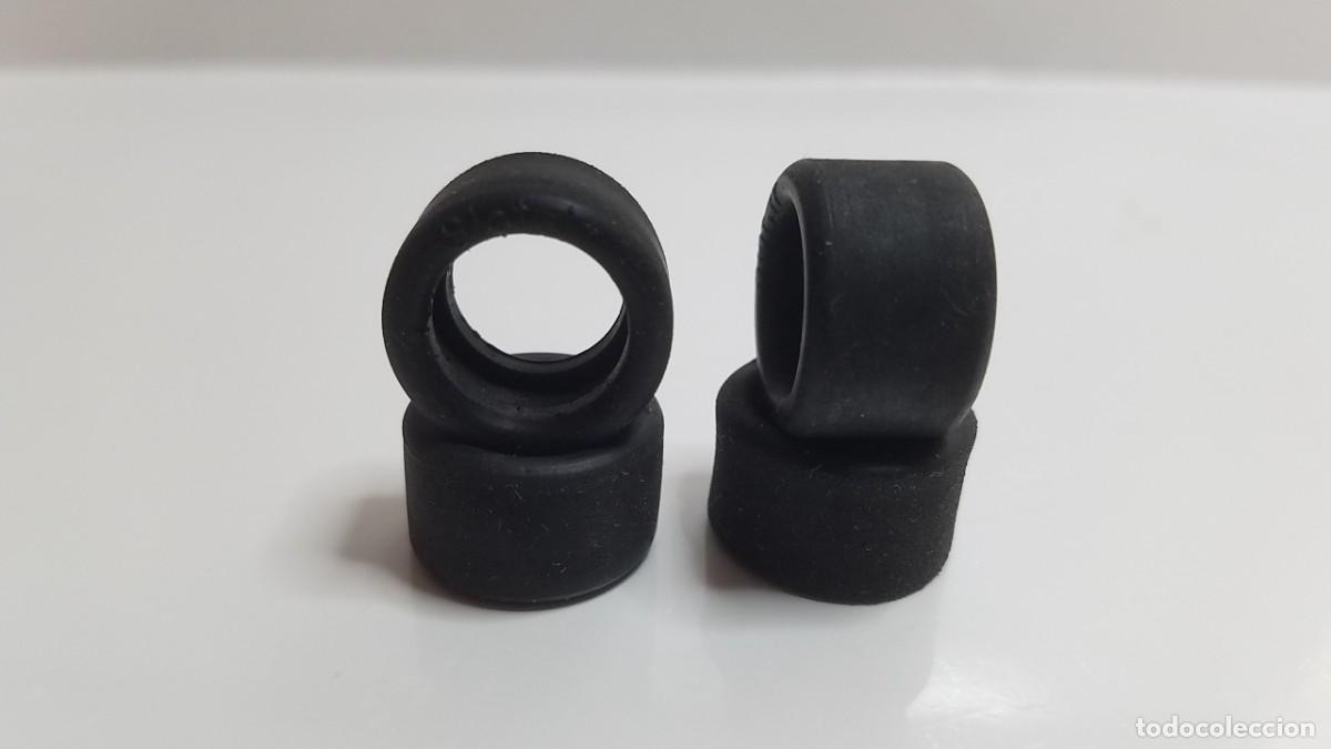 Slot Cars: SLOT SCALEXTRIC SLOT.IT JUEGO 4X NEUM&Aacute;TICOS RUEDAS O GOMAS 19X12 mm PERFIL MEDIO LISAS