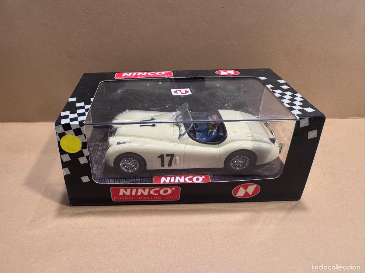 Slot Cars: COCHE NINCO TIPO SCALEXTRIC JAGUAR XK-120 50159 CON SU CAJA ORIGINAL (G)