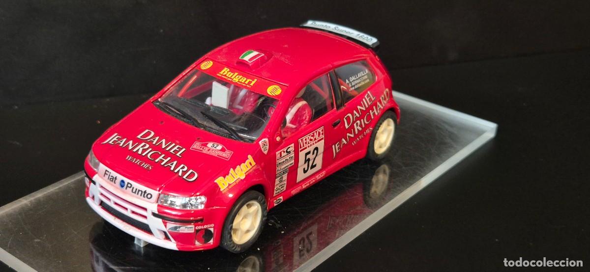 Slot Cars: NINCO FIAT PUNTO FUNCIONA CORRECTAMENTE,