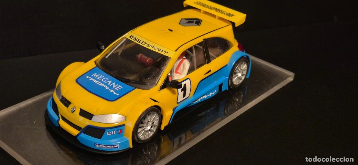 Slot Cars: NINCO RENAULT MEGANE FERNANDO ALONSO EL PI&Ntilde;ON HAY QUE CAMBIARLO MOTOR FUNCIONA BIEN