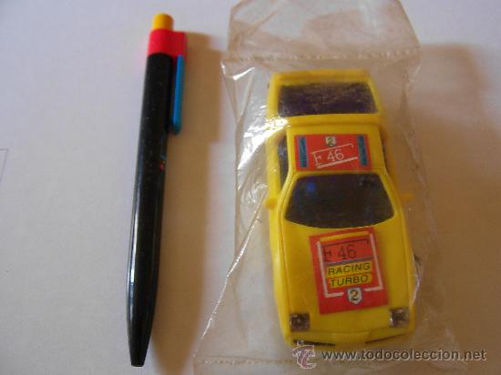 Slot Cars: SLOT CAR PROMOCIONAL DIARIO LA RAZÓN AÑOS 90 COCHE METAL PLÁSTICO PARA CIRCUITO TIPO SCALEXTRIC PTOY