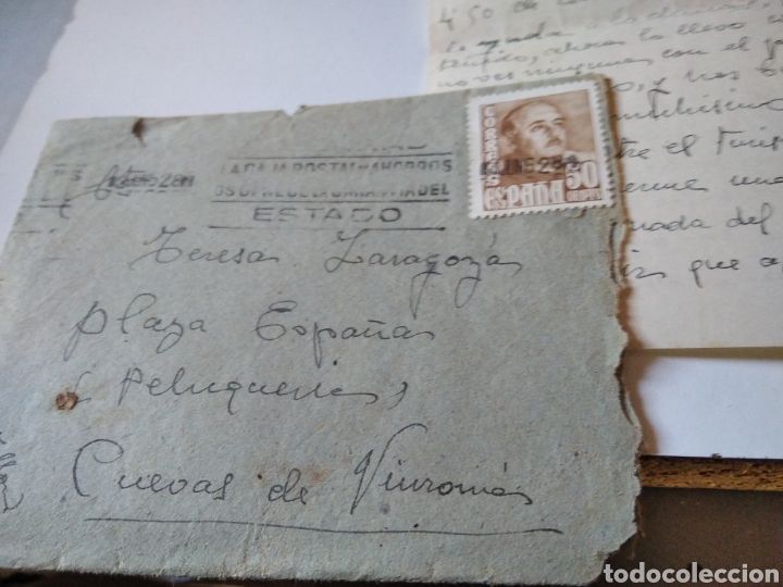 Francobolli: Sobre con cartas, habla de peluquer&iacute;a