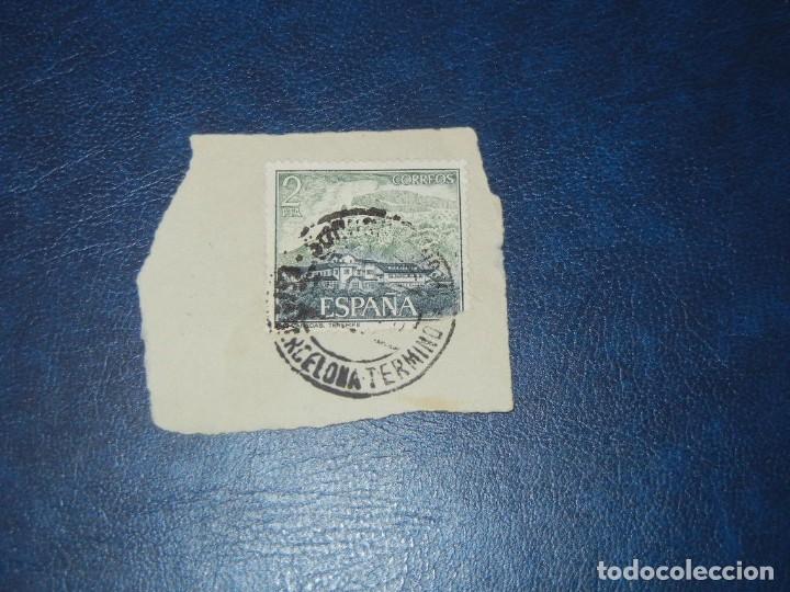Francobolli: FECHADOR EST.BARCELONA TERMINO - CORREO XXXXXX 1976 SOBRE FRAGMENTO