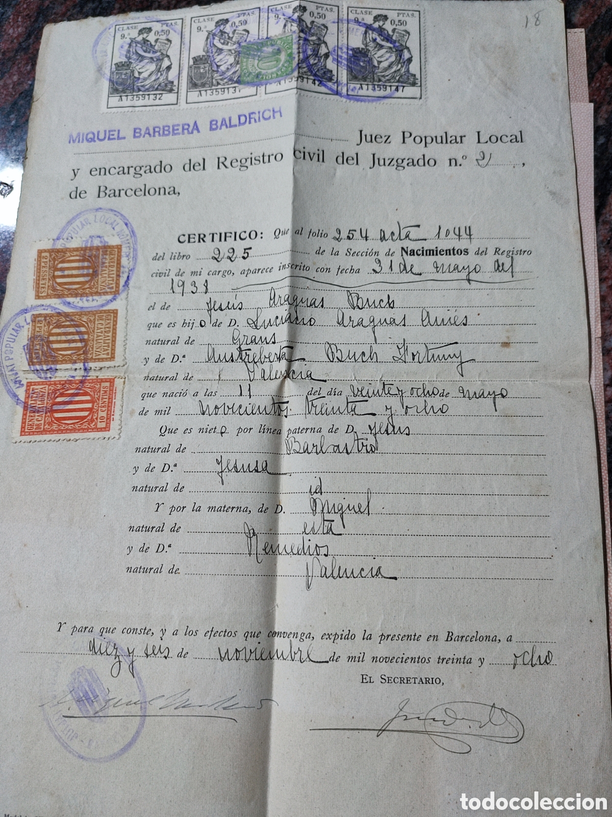 Sellos: Fiscal - Certificado nacimiento 1938. Barcelona - Foto 1