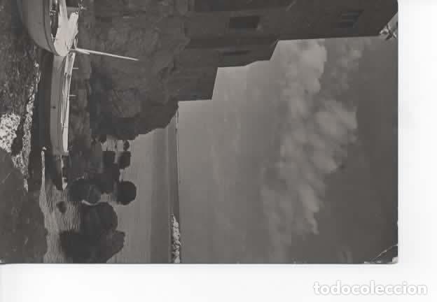 Sellos: TARJETA POSTAL LA ESCALA GERONA 1954 - Foto 2