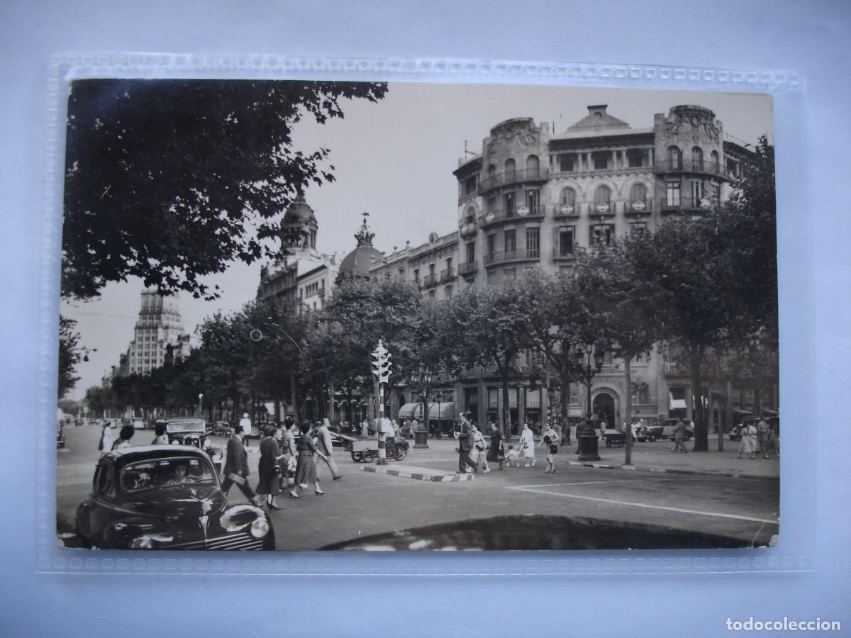 Sellos: TARJETA POSTAL CIRCULADA BARCELONA ALEMANIA DEVUELTA - Foto 2