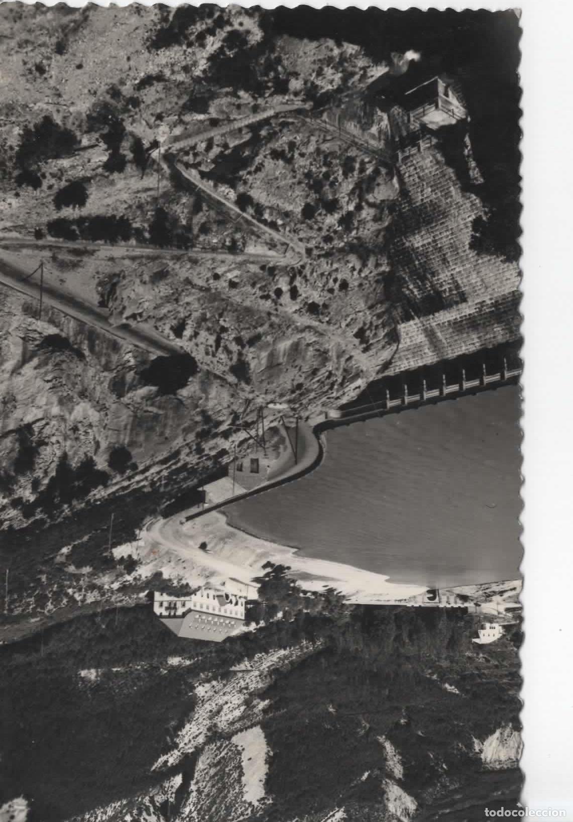 Sellos: TARJETA POSTAL ARGUIS HUESCA CON MAT PUERTOLAS 1964 - Foto 2