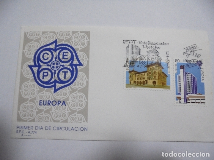 Sellos: SOBRE PRIMER DIA. EUROPA. ESTABLECIMENTOS POSTALES. 1990. EDIFICIO DE VITORIA Y MALAGA - Foto 1