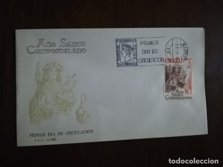 Sellos: SOBRE PRIMER DIA. A&Ntilde;O SANTO COMPOSTELANO. 1976. - Foto 1