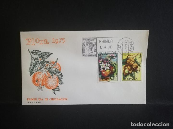 Sellos: SOBRE PRIMER DIA. FLORA. MADRID. 1975. - Foto 1