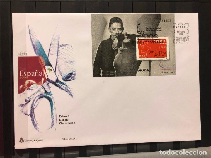 Sellos: SPD SOBRE PRIMER DIA CIRCULACION. SFC 2000, MODA, JESUS DEL POZO, EXPO. MUNDIAL DE FILATELIA