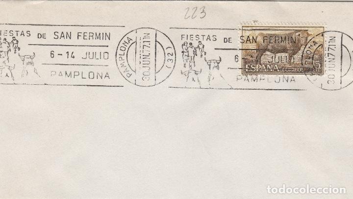 Sellos: 1977 PAMPLONA ( NAVARRA ) FIESTAS DE SAN FERMIN .SOBRE CON MATASELLOS RODILLO