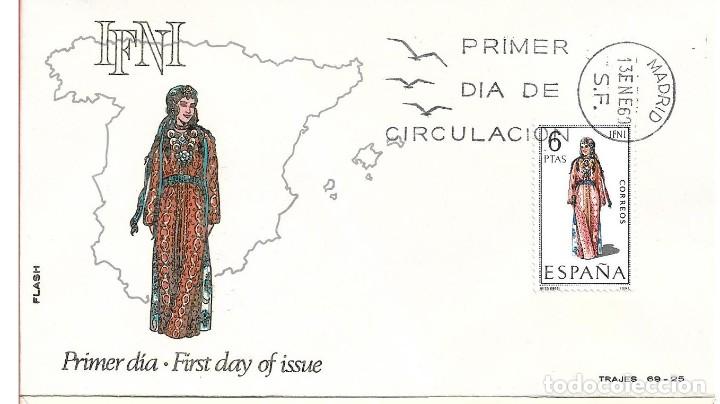 Selos: TRAJE DE IFNI TRAJES TIPICOS ESPA&Ntilde;OLES 1969 (EDIFIL 1898) EN SOBRE PRIMER DIA DE FLASH.