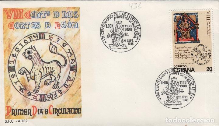 Sellos: LEON 1988 VIII CENTENARIO DE LAS CORTES DE LE&Oacute;N , PRIMER DIA , en SOBRE - Foto 1