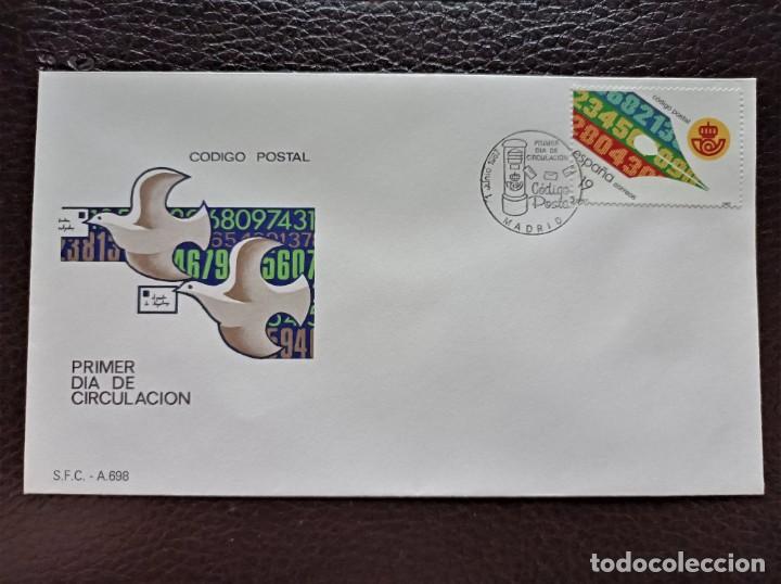 Sellos: Sobre Primer Dia. C&oacute;digo Postal. 1 de Junio de 1987. Edifil 2906. - Foto 1