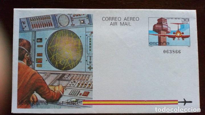 Sellos: AEROGRAMA 1984, AVIONES, TORRE DE CONTROL - Foto 1