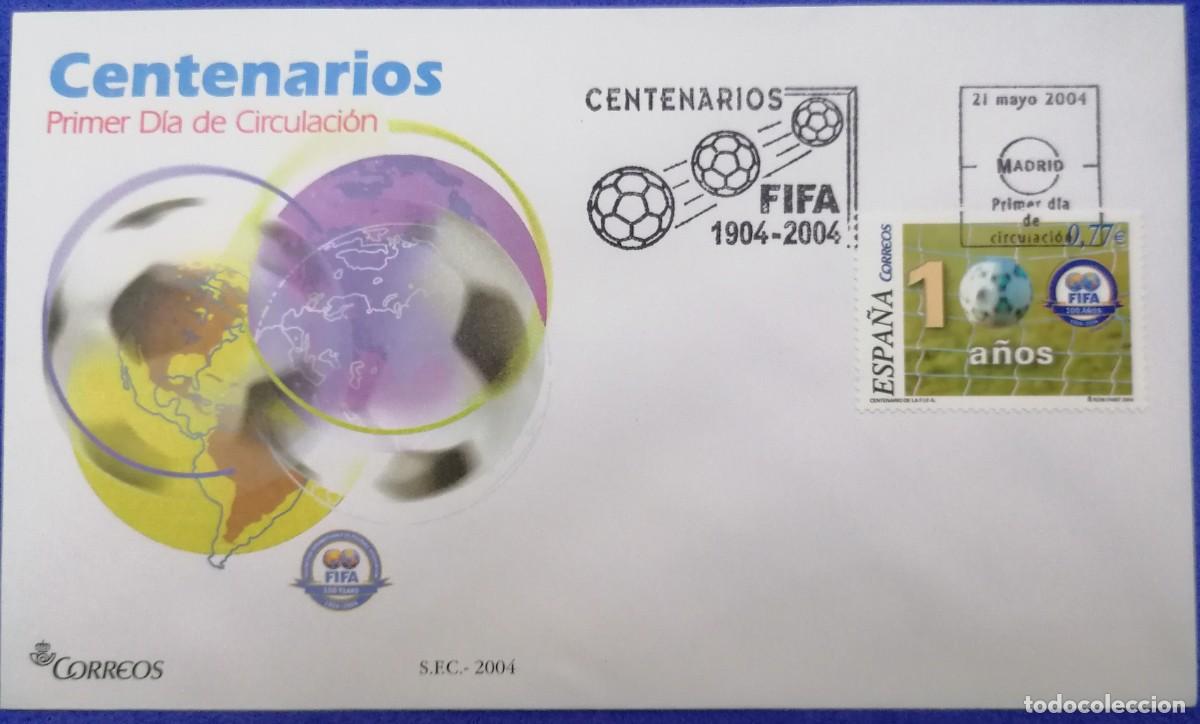 Sellos: SOBRE PRIMER DIA ESPA&Ntilde;A &rdquo;CENTENARIO FIFA 2004&rdquo; COMPLETA - Foto 1