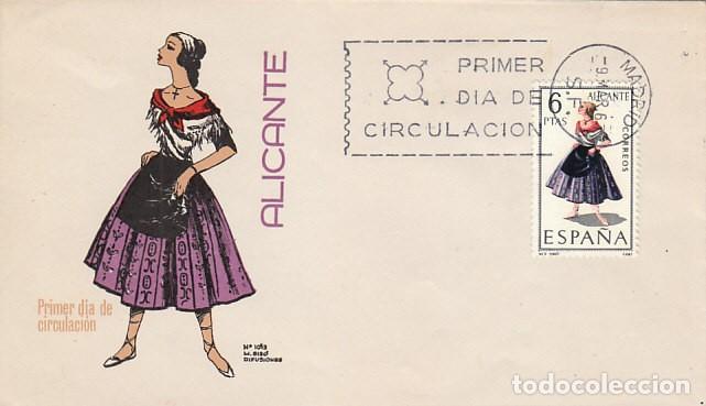Sellos: EDIFIL 1769, TRAJE REGIONAL DE ALICANTE primer dia a&ntilde;o 1967 Sobre de Siso