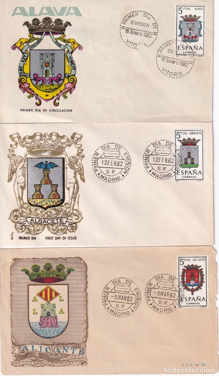 Sellos: COLECCION COMPLETA ESCUDOS DE ESPA&Ntilde;A 57 SOBRES PRIMER DIA DE LOS A&Ntilde;OS 60