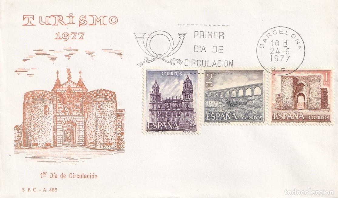 Sellos: SPD Barcelona 1977 - Turismo 1977 - Catedral de Ja&eacute;n - Acueducto de Almu&ntilde;&eacute;car - Puerta de Toledo