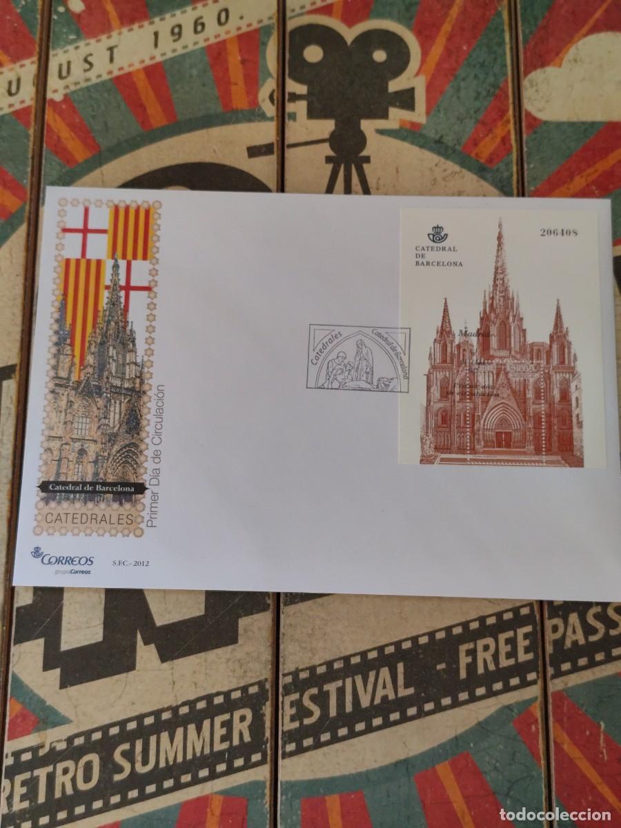 Sellos: 101 Catedrales Catedral de Barcelona 19/10/12 Sobre primer d&iacute;a