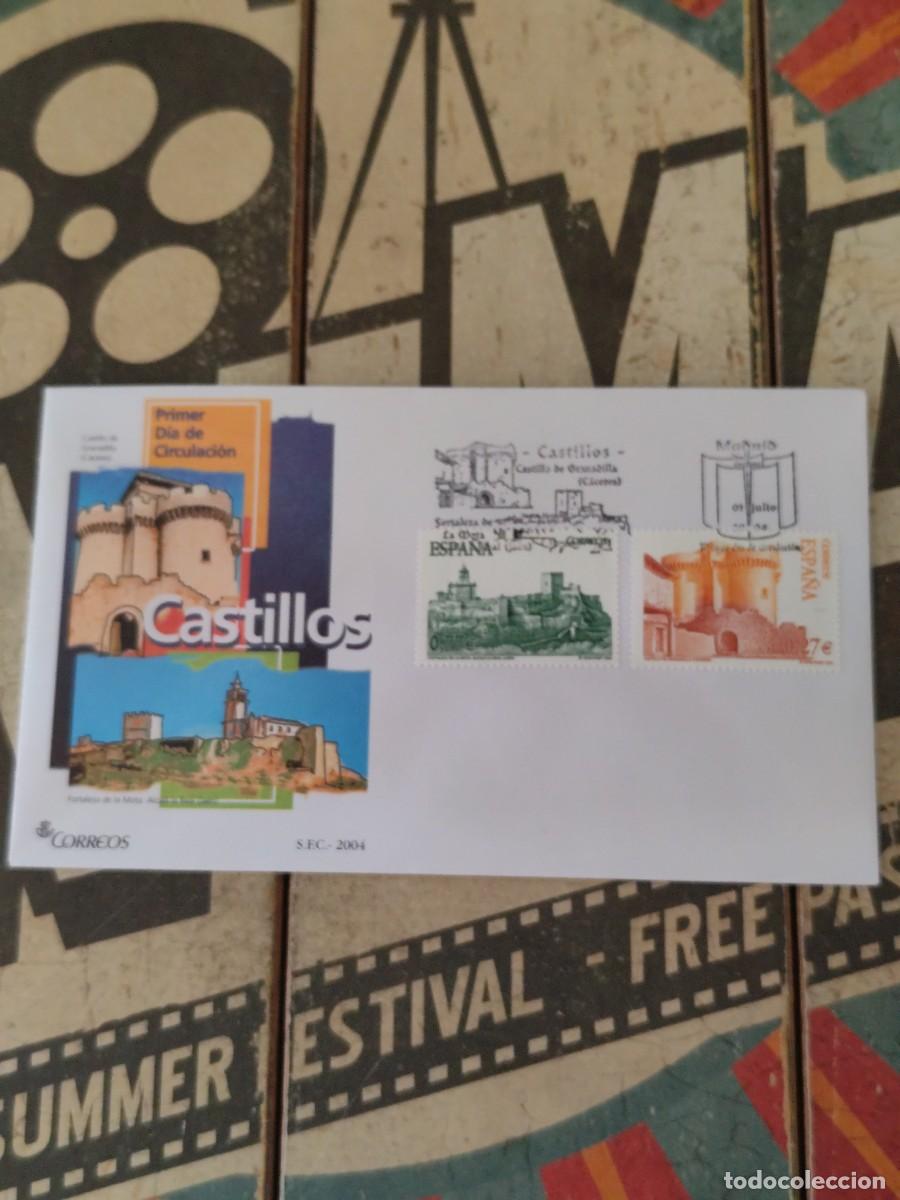 Sellos: 108 Castillos Castillo de Granadilla y Fortaleza de la Mota 1/7/04 Sobre primer d&iacute;a