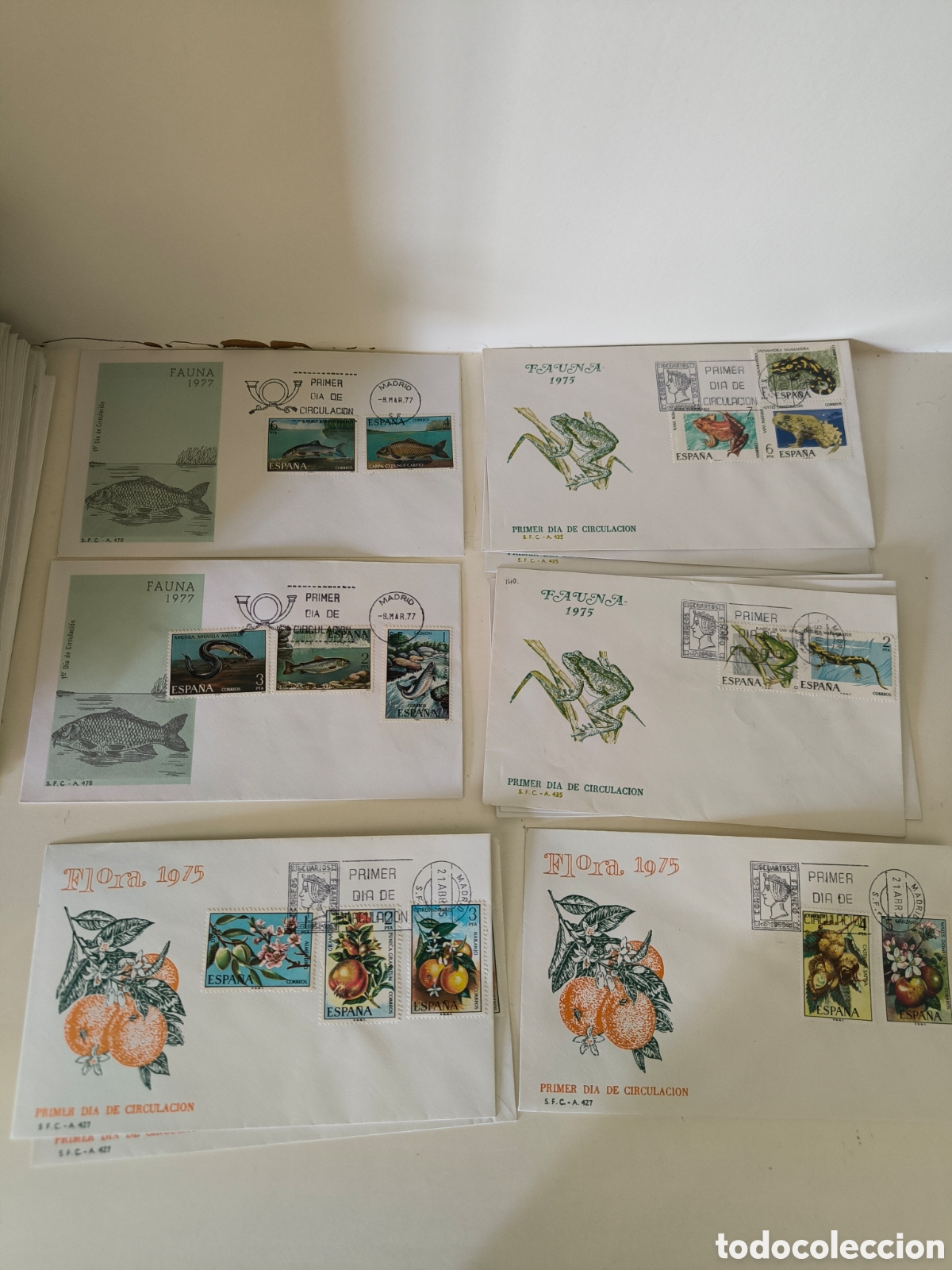 Sellos: 43 Sobres PDC Flora, Fauna etc varios a&ntilde;os.