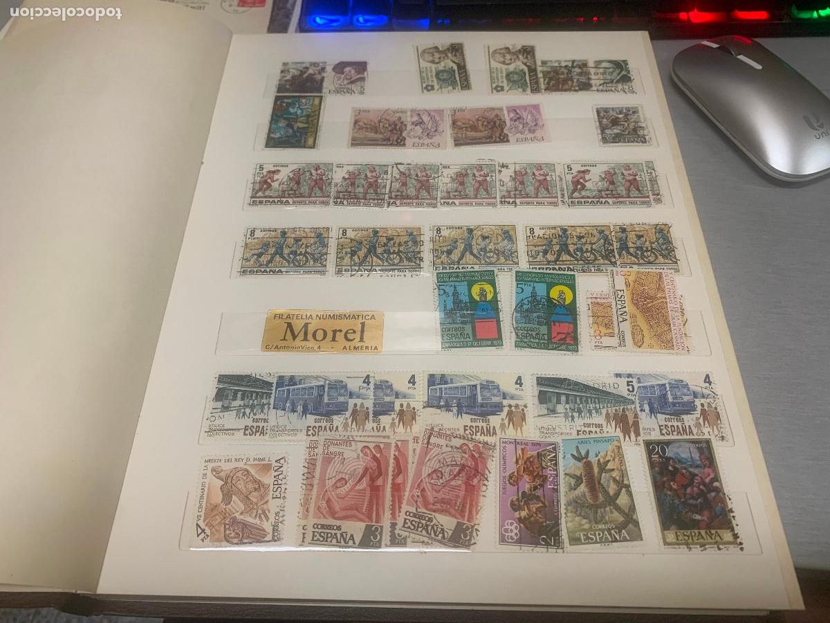 Sellos: &Aacute;LBUM CON GRAN LOTE DE SELLOS ESPA&Ntilde;A / VER FOTOS