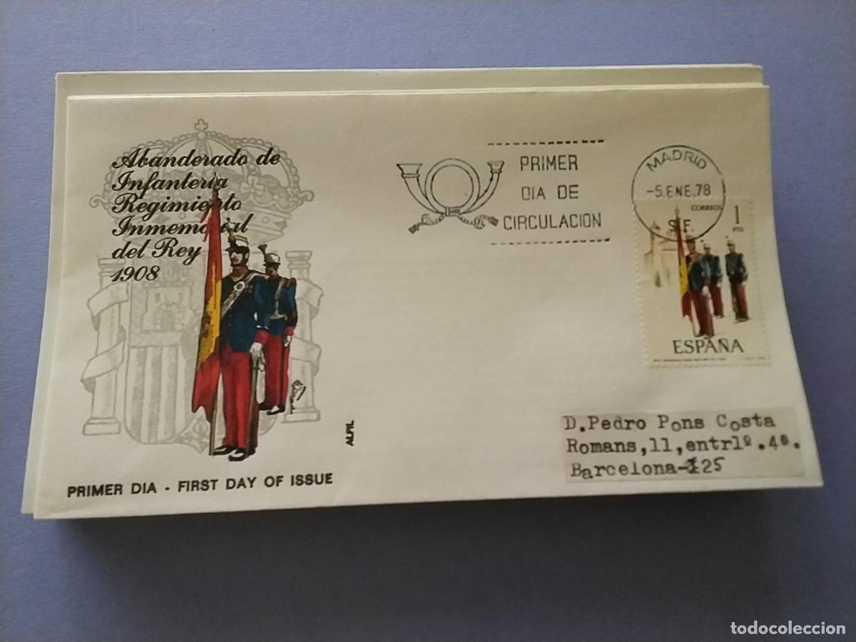 Selos: Sobres primer dia Espa&ntilde;a Uniformes