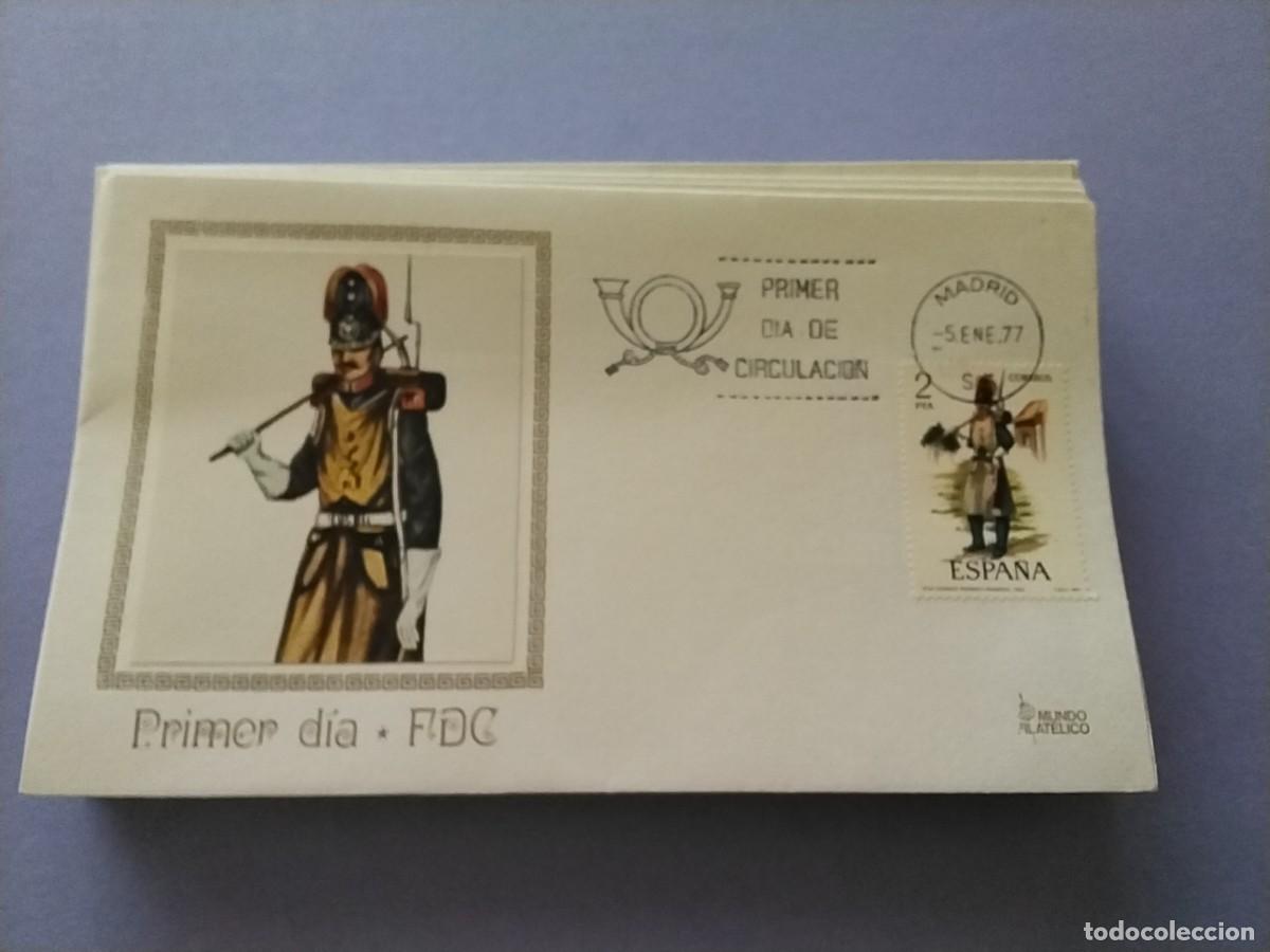 Selos: Sobres primer dia Espa&ntilde;a Uniformes