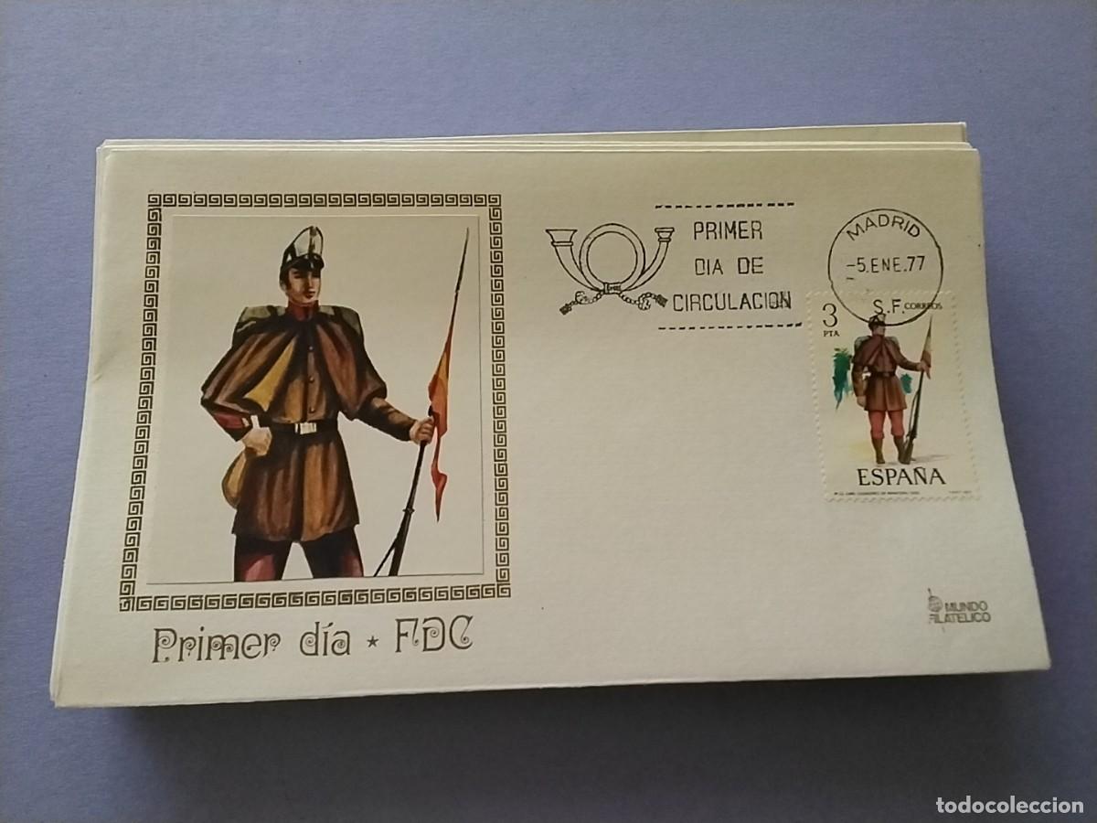 Selos: Sobres primer dia Espa&ntilde;a Uniformes