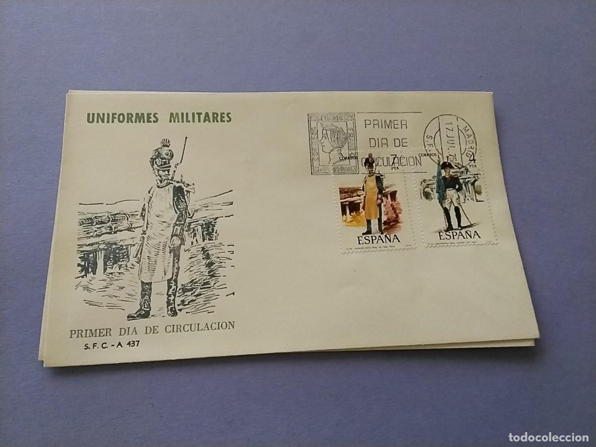 Sellos: Sobres primer dia Espa&ntilde;a Uniformes