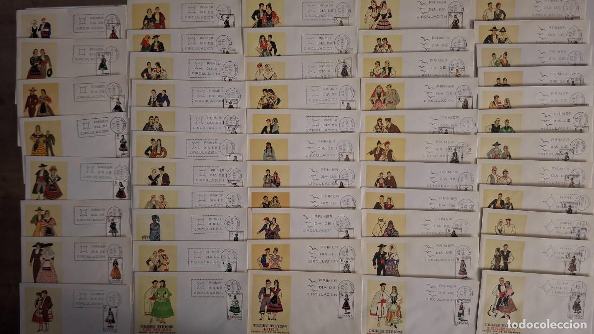 Timbres: HB1376 Sellos ESPA&Ntilde;A trajes regionales serie completa 53 valores matasellos Madrid