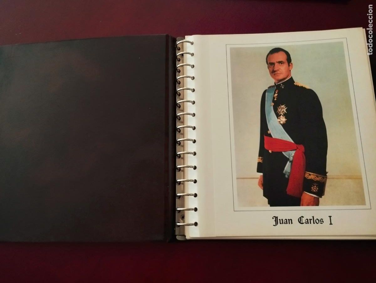 Sellos: ALBUM CON 20 DOCUMENTOS FILATELICOS 10 CON SELLOS
