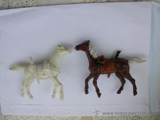 FIGURA COMANSI